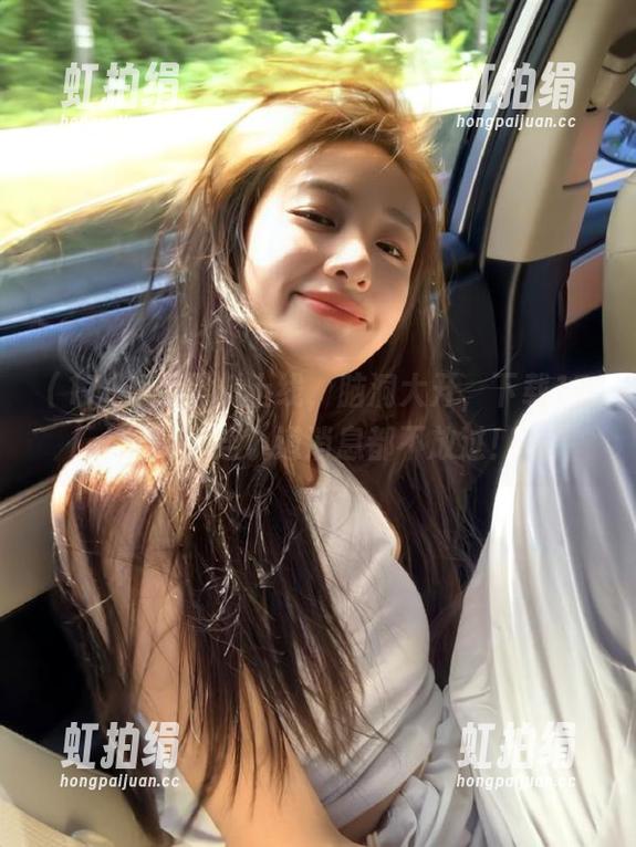 黑料上线，脑洞大开，下载17吃瓜，连小道消息都不放过！
