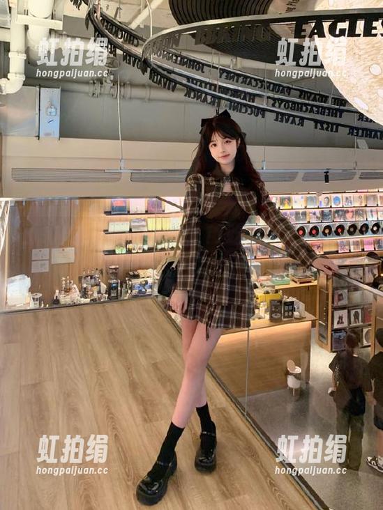 17吃瓜网 别犹豫,17吃瓜网官网就这速度,直达潮流八卦!