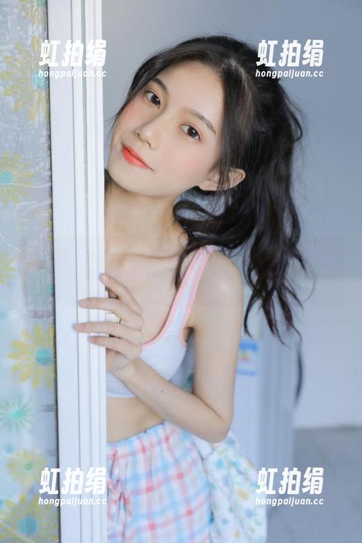 吃瓜群众们，看51吃瓜网站怎么把网红们的八卦玩得风生水起！