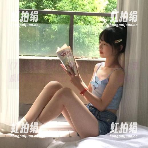 翻了好久，居然在718黑瓜吃料app上找到了一只‘潜水’的瓜！
