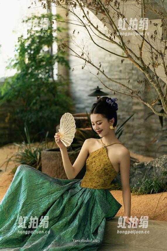 五一吃瓜网页：娜娜可真能把她的“小事”演绎成大绯闻