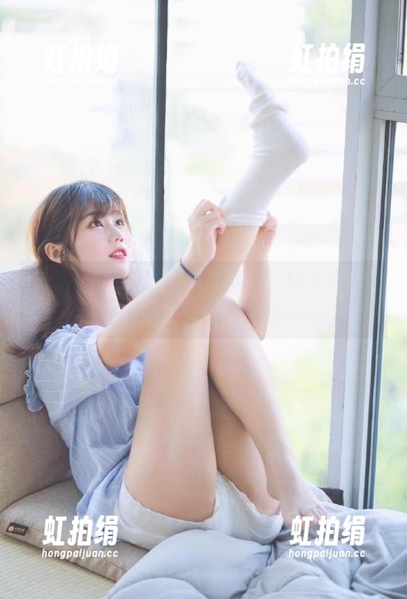 今日吃瓜51网页：这大瓜，吃得我心里一乐一乐的。