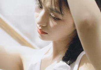 今日吃瓜51热辣导航：我在想，这么大的瓜，吃完后会不会导致某种反思？
