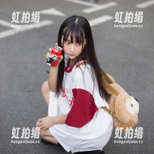 网曝吃瓜视频放送中，心情操碎了一地，感觉得加点糖了。
