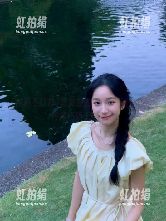 首页里的黑料不打样，精彩程度不亚于电视剧