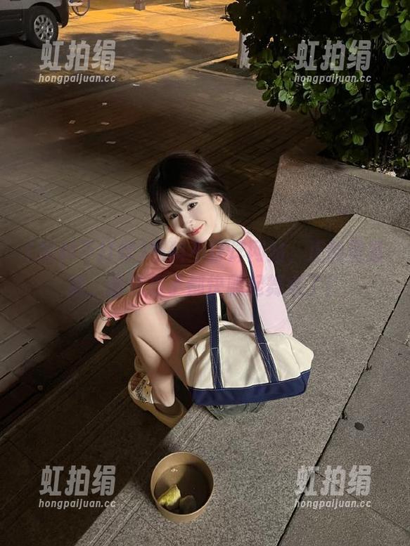 黑料不打烊 黑料不打烊网站,正能量最新,感觉桌子都快爬起舞来了!