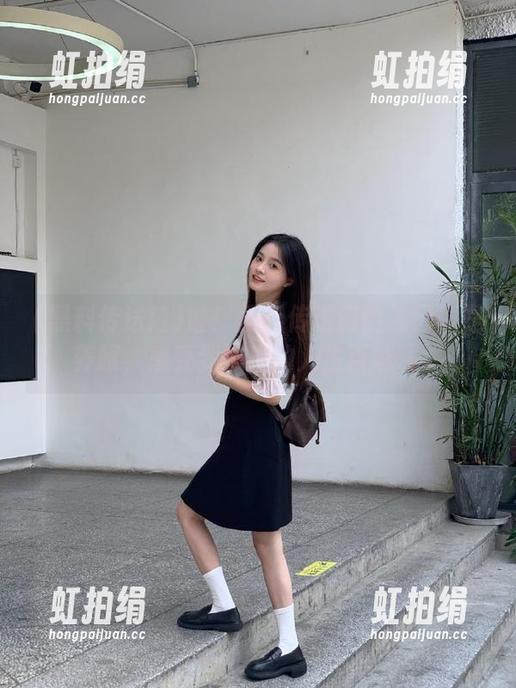 黑料传送门 哇!黑料传送门的入口真是养眼,感受到浓浓的人生百味啊。