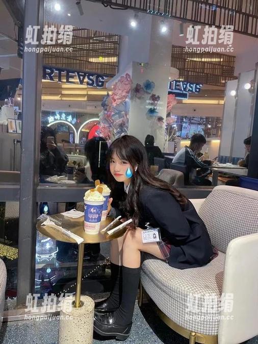 黑料社发布，谁说“独家”只能华丽？我来挑战你！