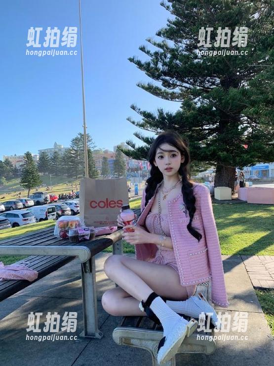 吃瓜不味？看黑料社区分享的奇葩瓜，一试成主顾！