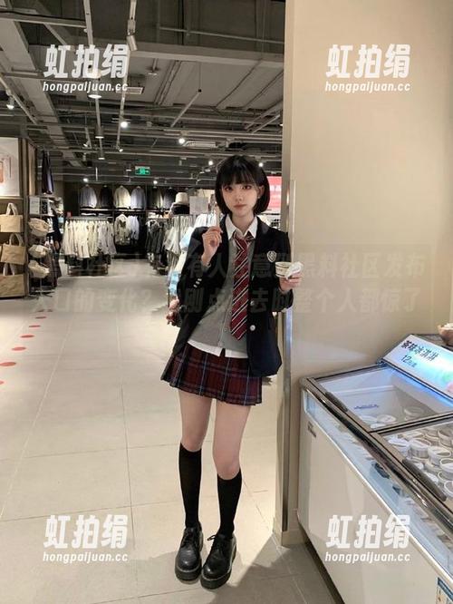 有没有人注意到黑料社区发布入口的变化？我刚点进去时整个人都惊了！