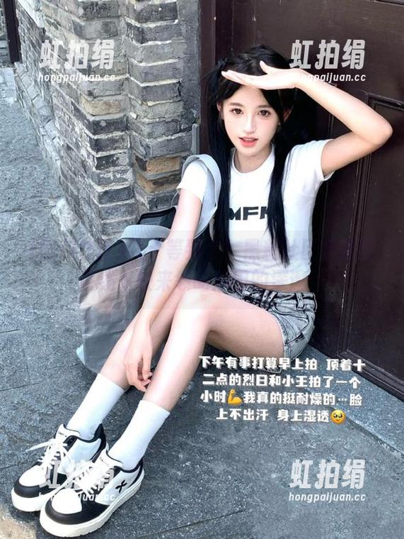 终于等到你！黑料社区苹果版在线，快来领略瓜田的深邃！