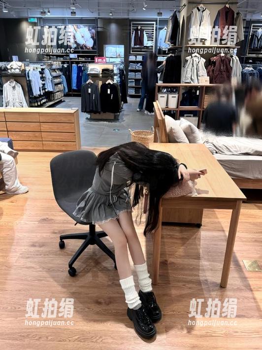 黑料网 ios版黑料网:你是不是也在问怎么才能进入“瓜池”里蹦跶?