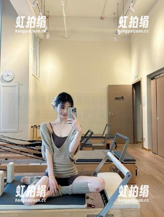 每次看黑料网曝，心中的链接也在摇摆？这软件真奇妙。