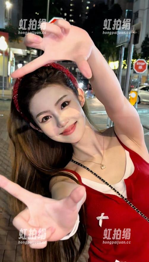 首页的新晋“黑料老司机”，老司机开车我躺着瓜不停！