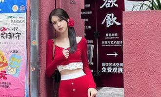 视频说的是黑料老司机和它的小宇宙，趣事一网打尽