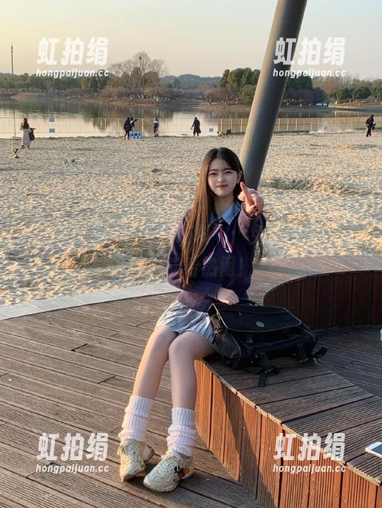 “黑瓜吃料”：免费追星，省钱也能看热闹！